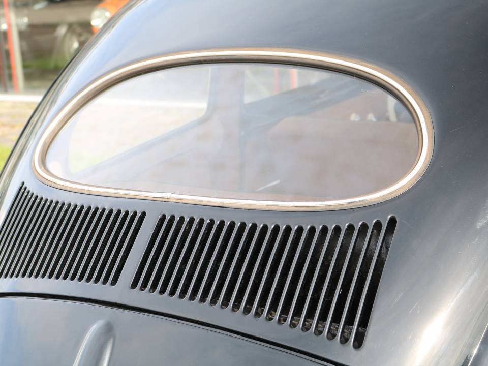 Immagine 8/50 di Volkswagen Maggiolino 1200 Standard &quot;Ovali&quot; (1954)