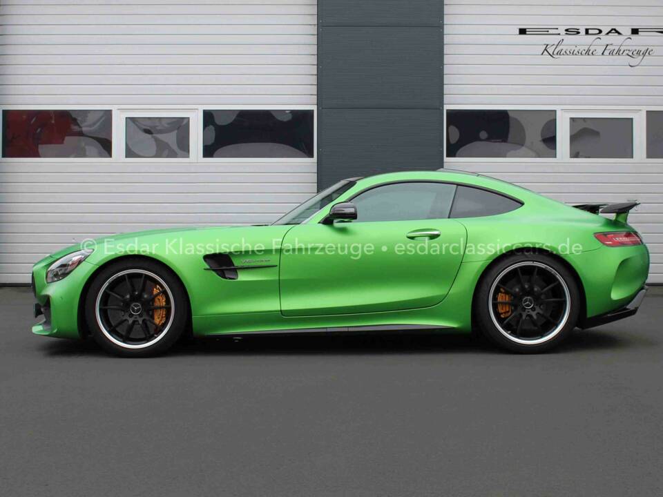 Immagine 4/35 di Mercedes-AMG GT-R (2018)