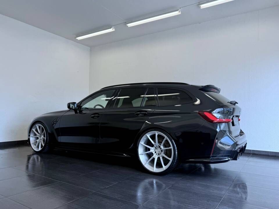 Image 9/34 of BMW M3 Competition Touring xDrive (2025)