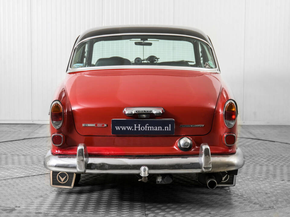 Image 13/50 of Volvo 1800 S (1965)