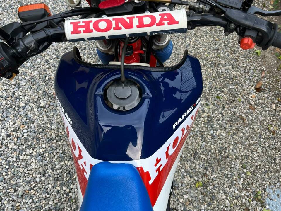 Immagine 11/23 di Honda XL 600 R (1984)
