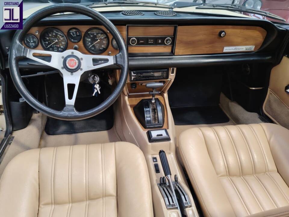 Image 55/64 of FIAT Spider 2000 (1982)
