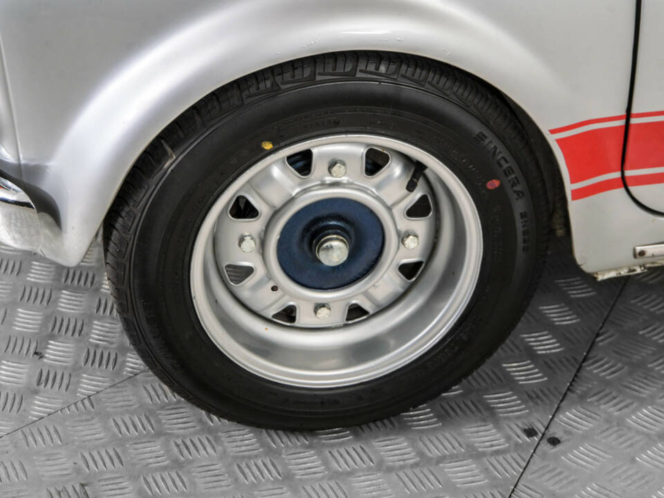Image 27/50 of FIAT 500 R (1974)