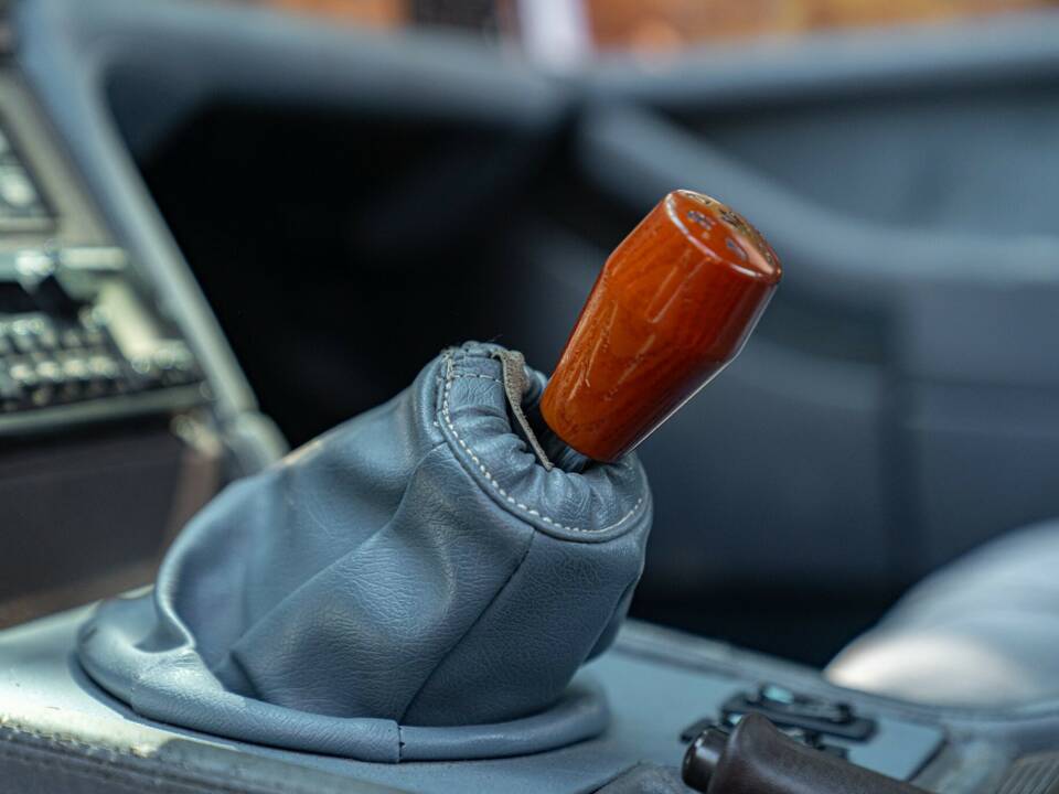 Bild 31/50 von Maserati Biturbo i (1988)