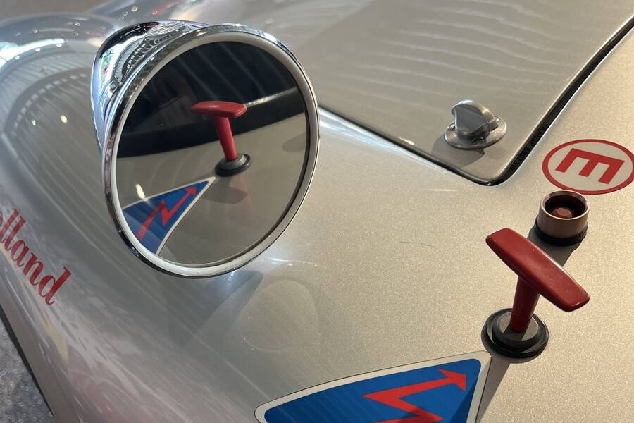 Afbeelding 18/49 van Porsche 904 Carrera GTS (1964)