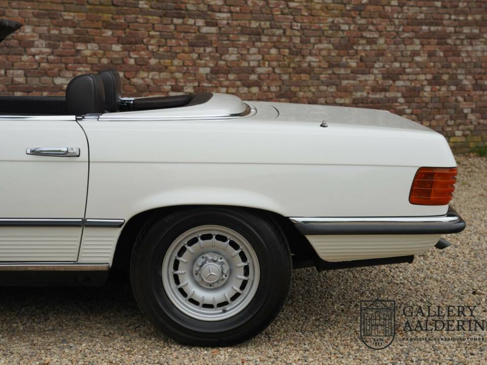Image 44/50 of Mercedes-Benz 280 SL (1981)