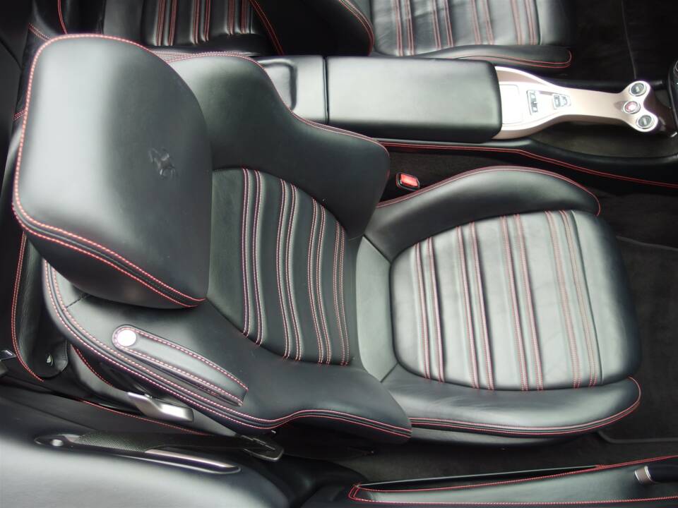 Immagine 66/98 di Ferrari California 30 (2013)