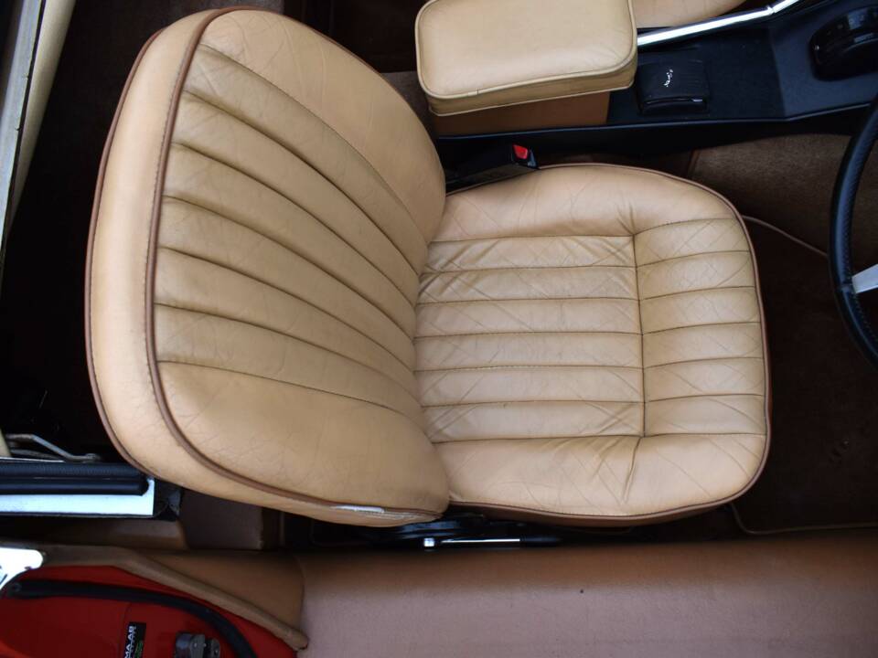 Bild 50/50 von Jaguar E-Type V12 (1974)