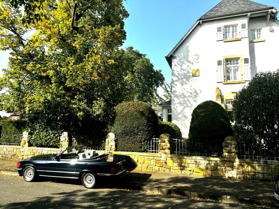 Image 13/21 of Mercedes-Benz 280 SL (1985)