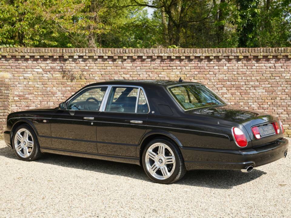 Image 22/50 of Bentley Arnage T (2007)