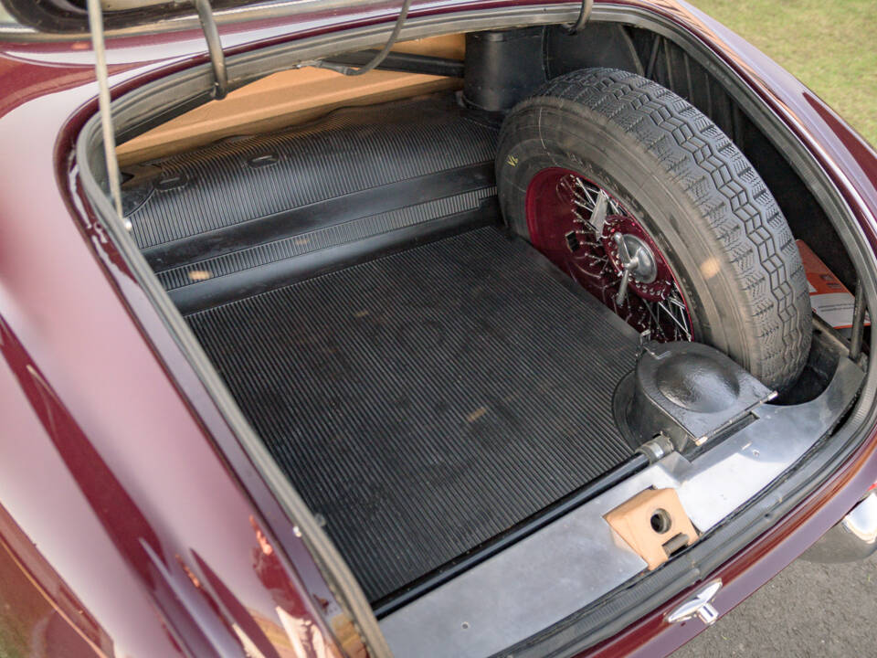 Image 42/45 of Alfa Romeo 1900 C Super Sprint Touring (1955)