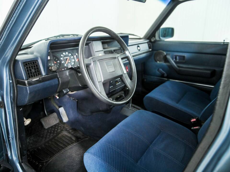 Image 11/50 de Volvo 240 Turbo (1983)