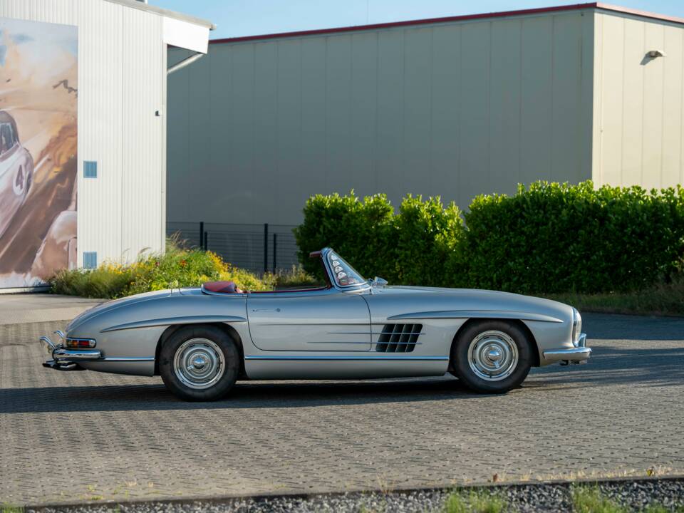 Immagine 5/43 di Mercedes-Benz 300 SL Roadster (1958)