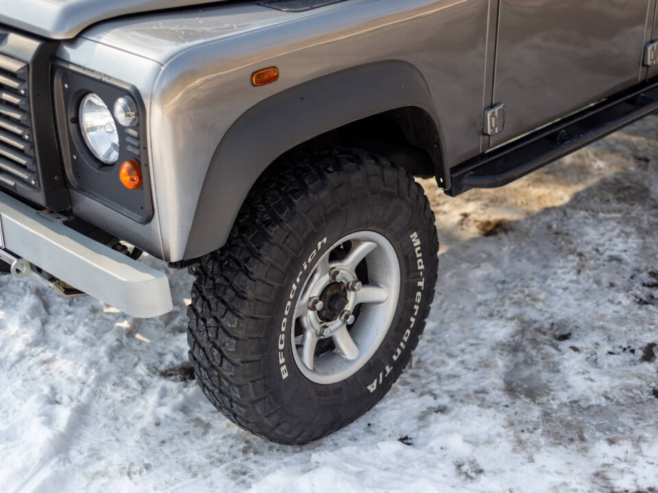 Image 29/98 of Land Rover Defender 130 Double Cab (2008)