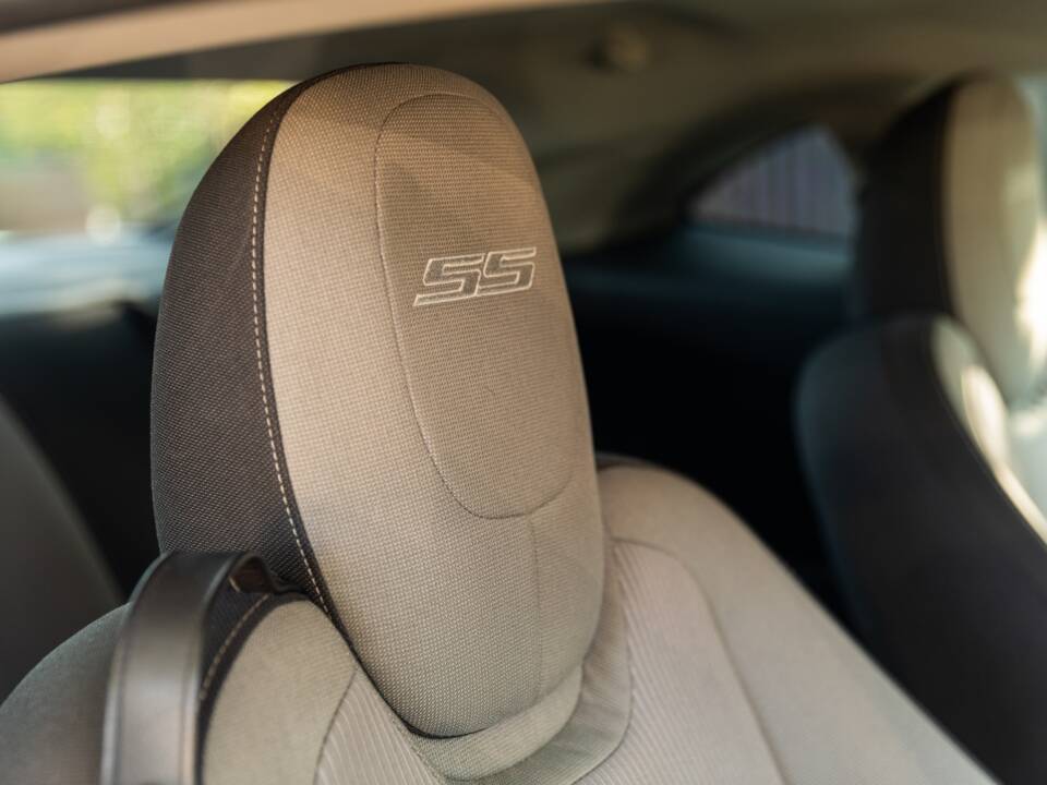 Image 26/33 de Chevrolet Camaro (2015)