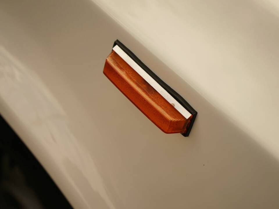 Image 26/100 of Alfa Romeo Giulia Nuova Super 1300 (1977)