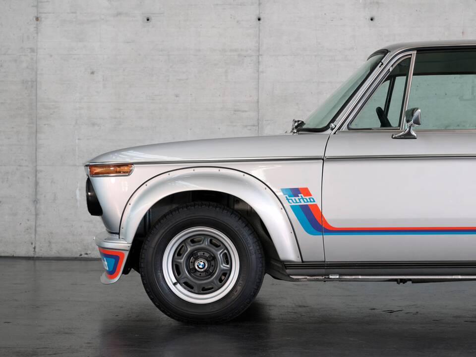 Image 8/50 of BMW 2002 turbo (1974)