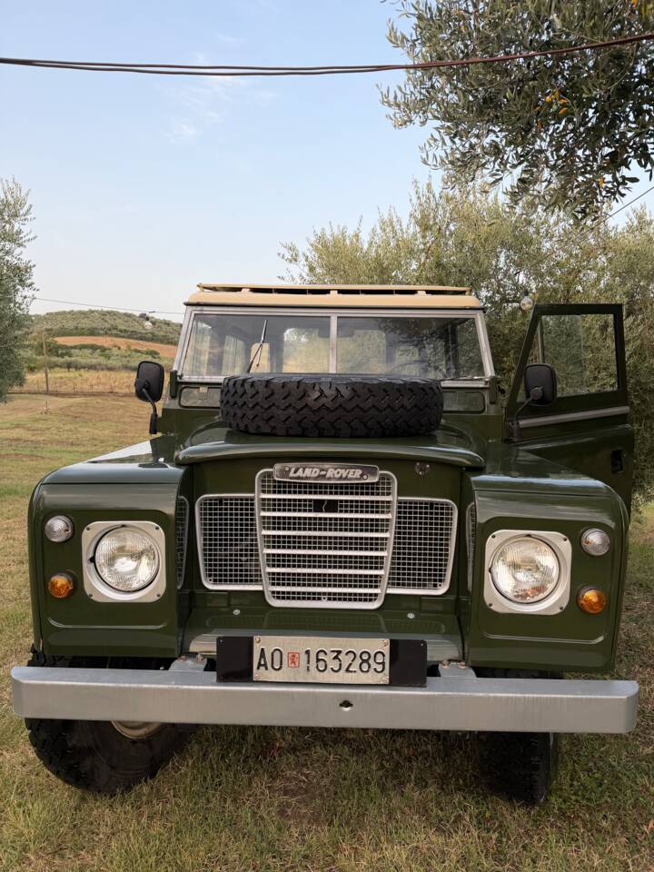 Afbeelding 2/24 van Land Rover 88 (1972)