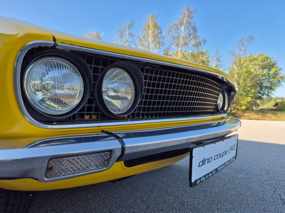 Immagine 44/51 di FIAT Dino 2400 Coupe (1971)