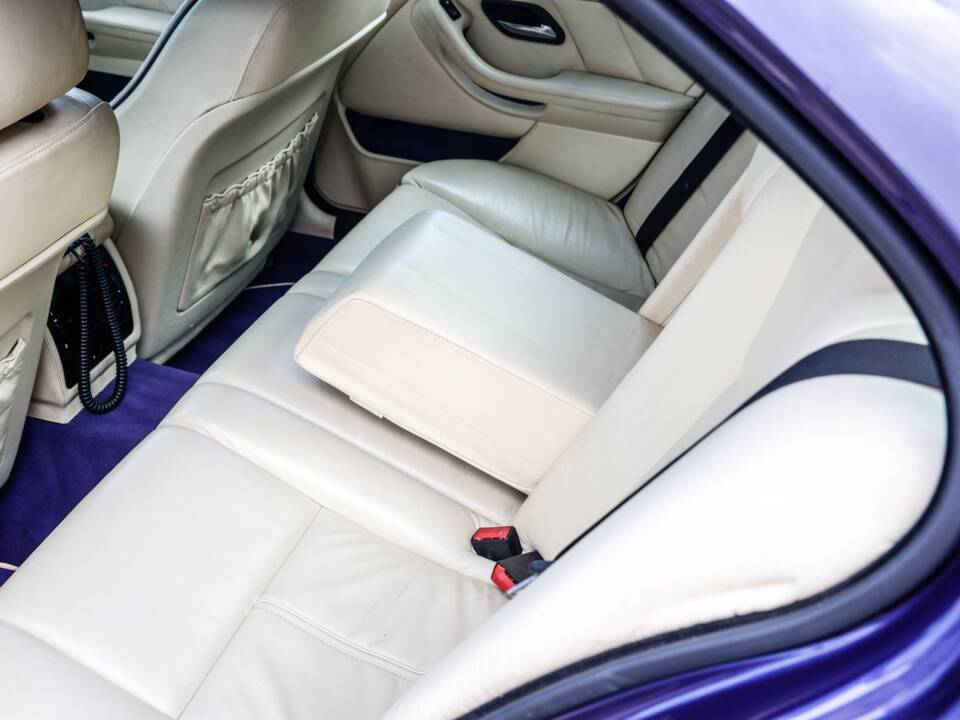 Bild 34/50 von ALPINA B10 V8 (2000)