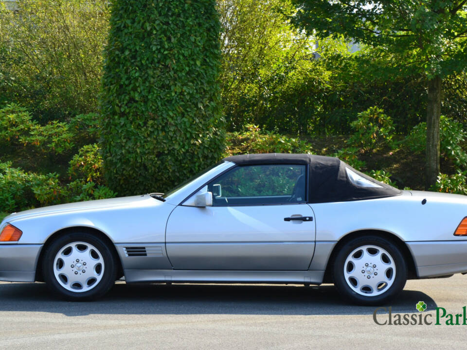 Imagen 5/50 de Mercedes-Benz 300 SL-24 (1993)