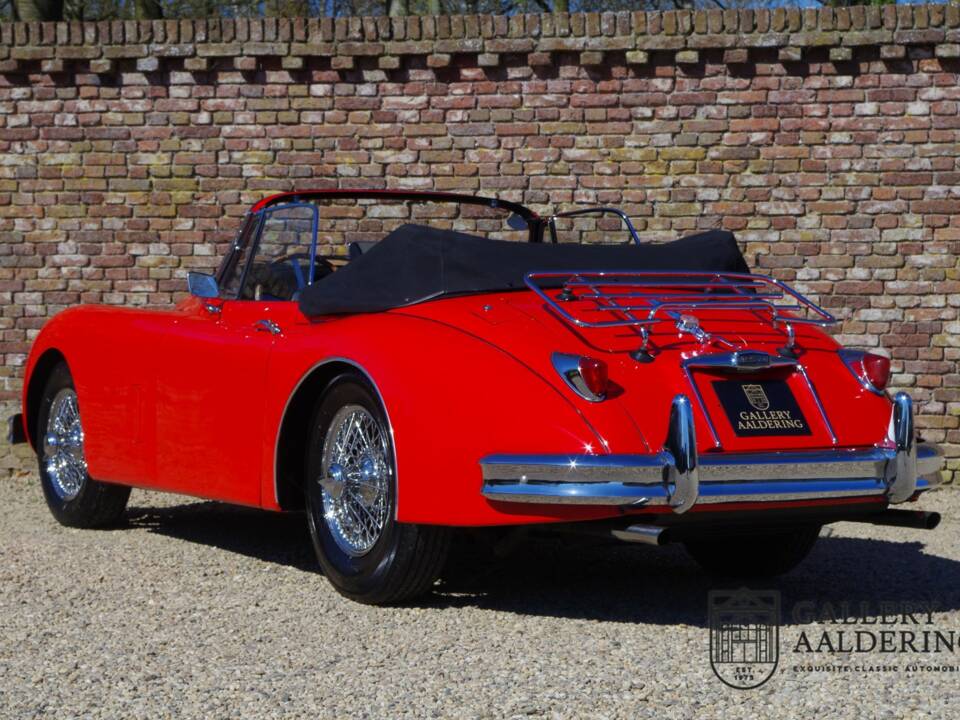 Bild 2/50 von Jaguar XK 150 DHC (1960)