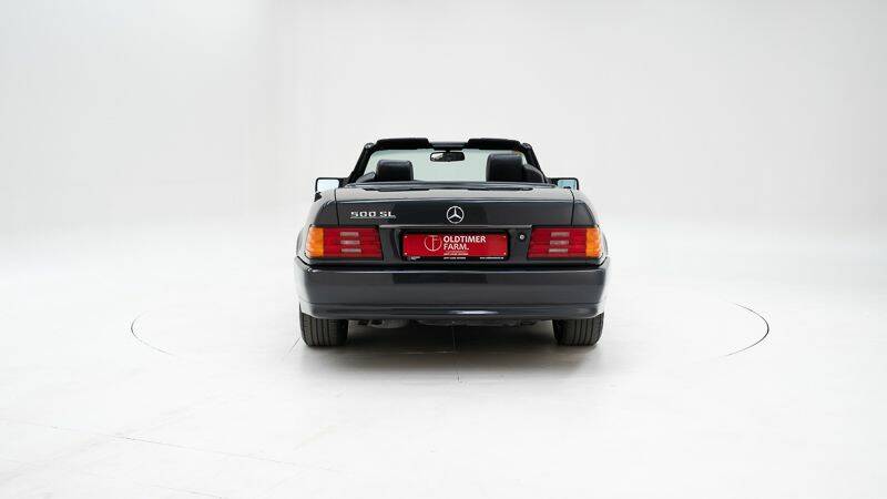 Image 7/15 of Mercedes-Benz 500 SL (1989)