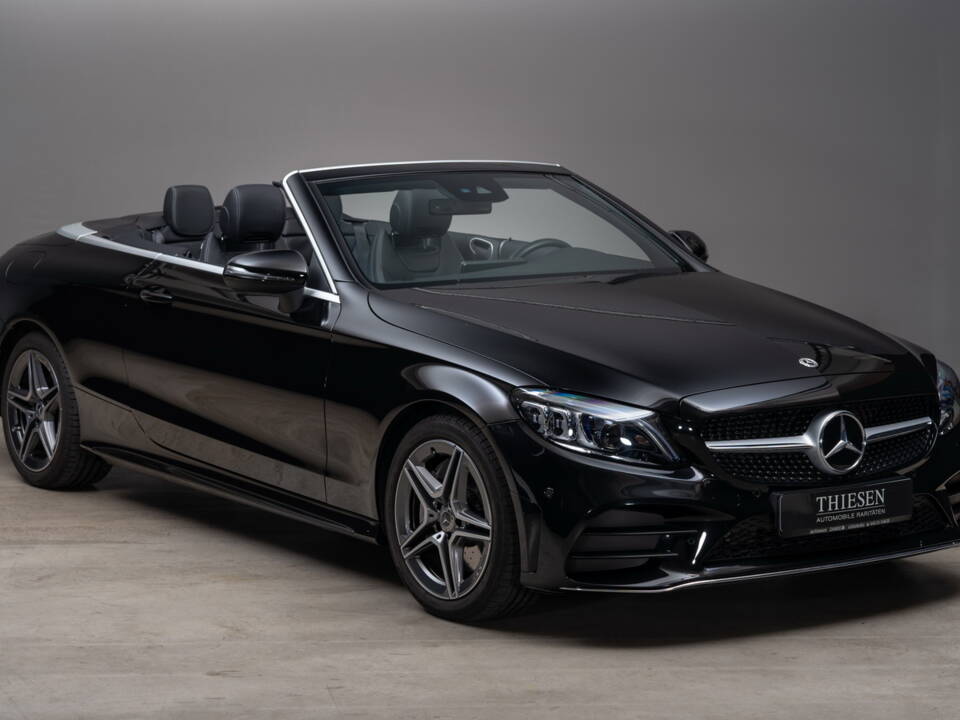 Bild 5/41 von Mercedes-Benz C 300 (2023)