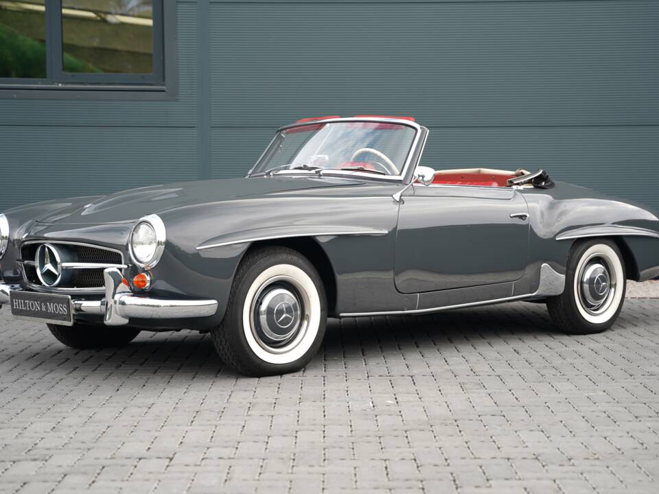 Image 4/50 de Mercedes-Benz 190 SL (1961)