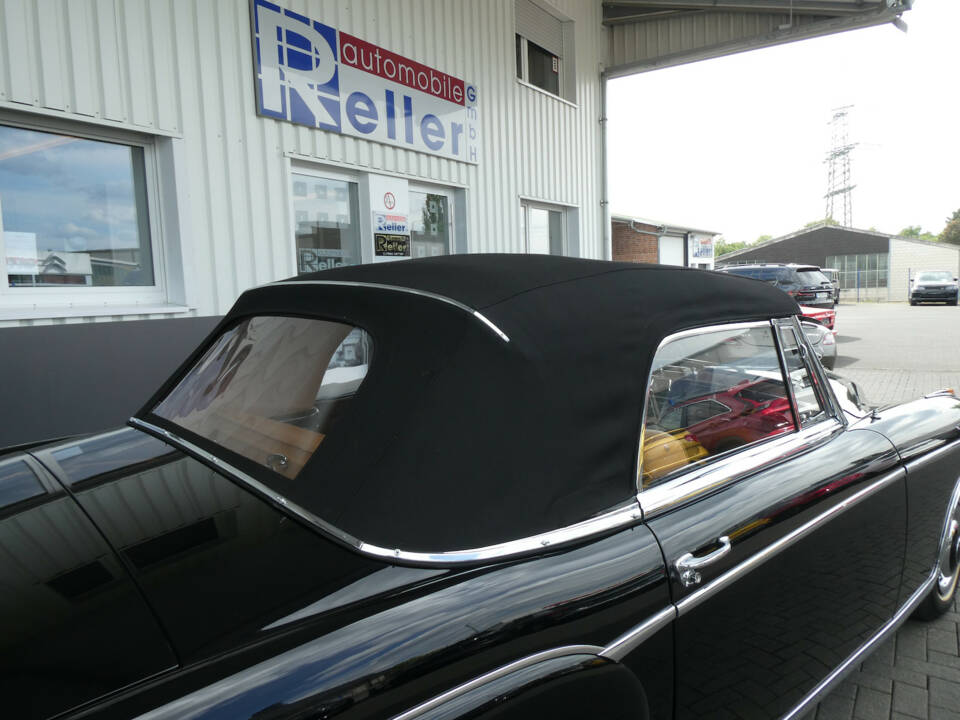 Imagen 22/24 de Mercedes-Benz 220 SE Cabriolet (1959)