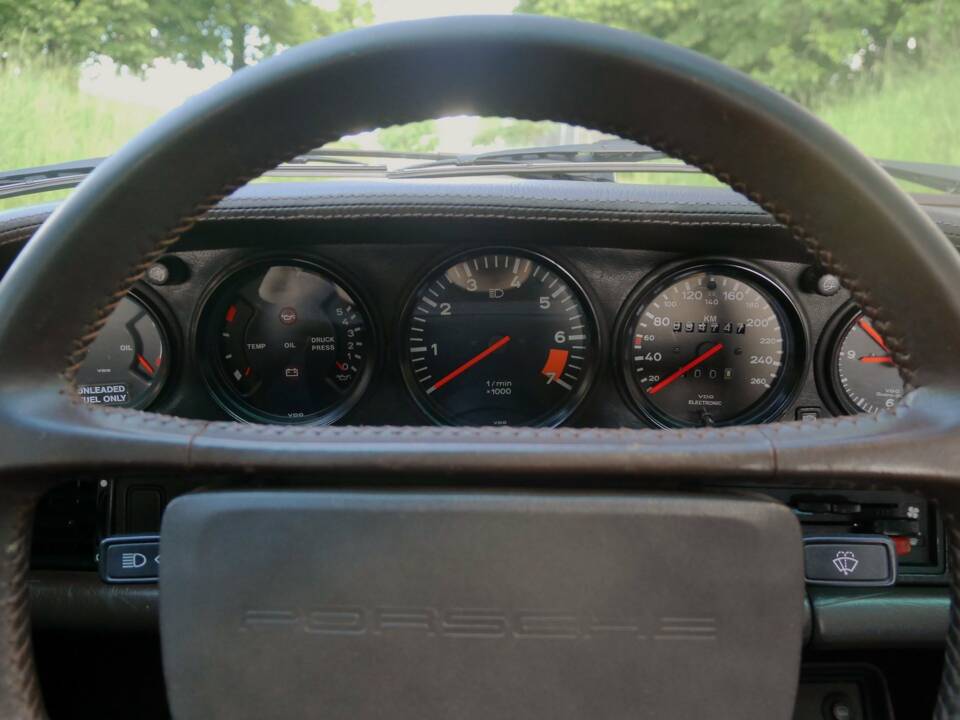 Bild 14/30 von Porsche 911 Carrera 3.2 (WTL) (1988)