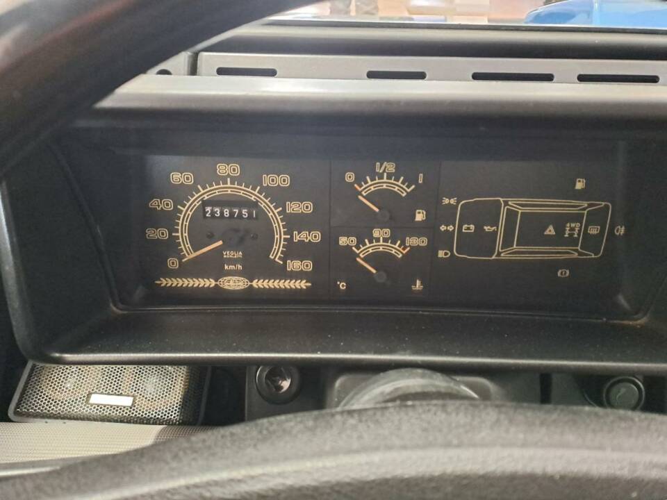 Bild 36/42 von FIAT Panda 4x4 1,0 (1989)