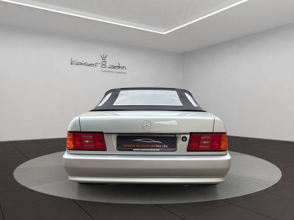 Image 7/28 of Mercedes-Benz SL 320 (1995)