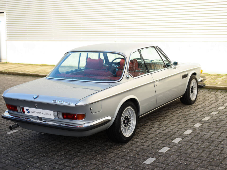 Image 9/100 of BMW 3.0 CSi (1973)