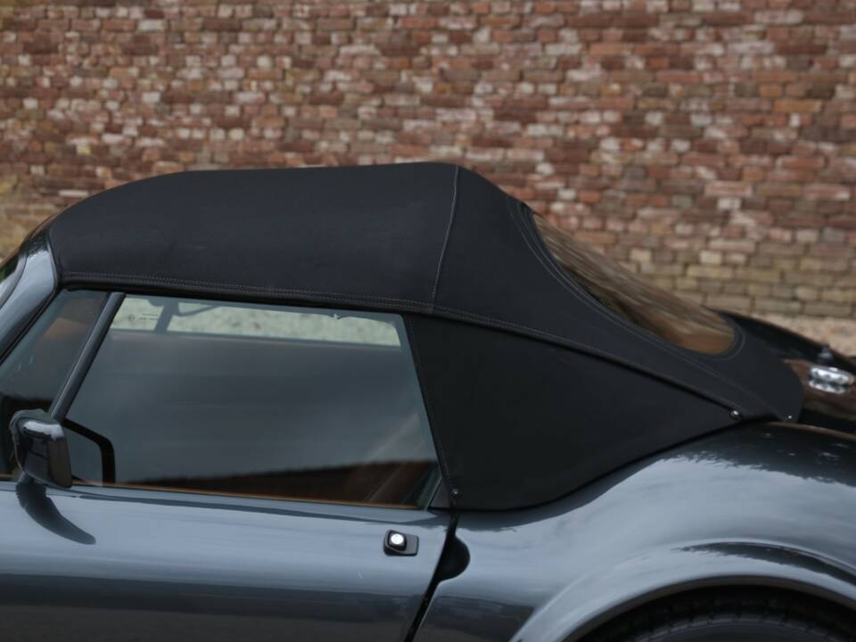 Image 22/50 of Wiesmann Roadster MF28 (1997)