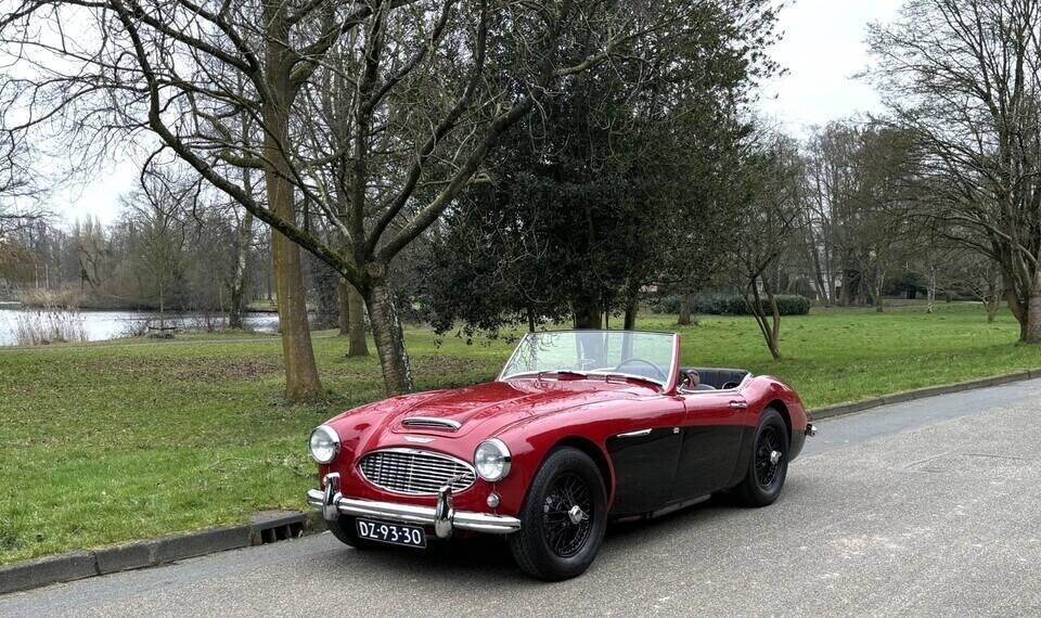 Image 2/26 de Austin-Healey 100&#x2F;6 (BN4) (1959)