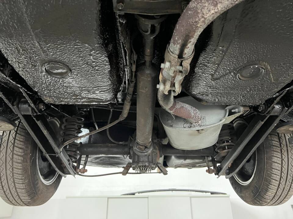 Image 37/55 of Alfa Romeo 2.0 Spider (1984)