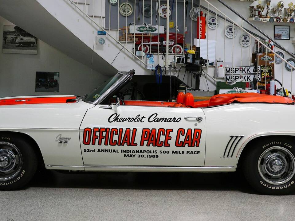 Image 6/13 of Chevrolet Camaro SS-350 (1969)