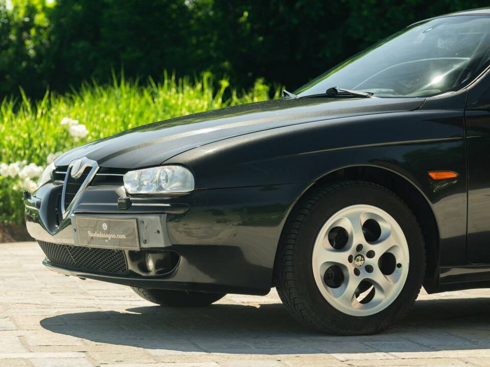 Bild 12/43 von Alfa Romeo 156 2.0i JTS 16V (2002)