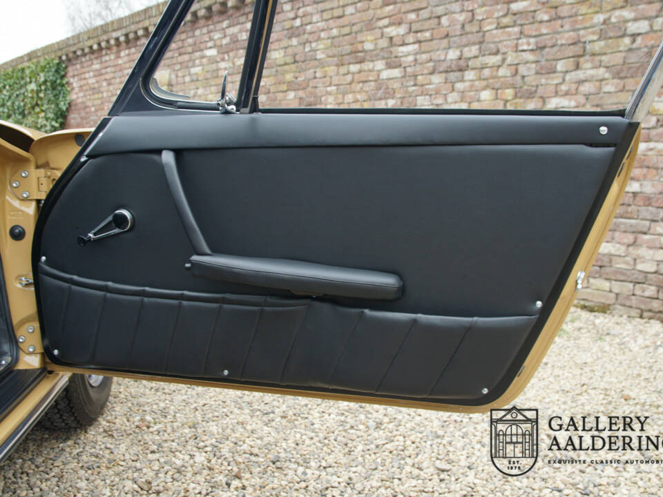 Image 17/50 of Porsche 911 2.0 (1965)