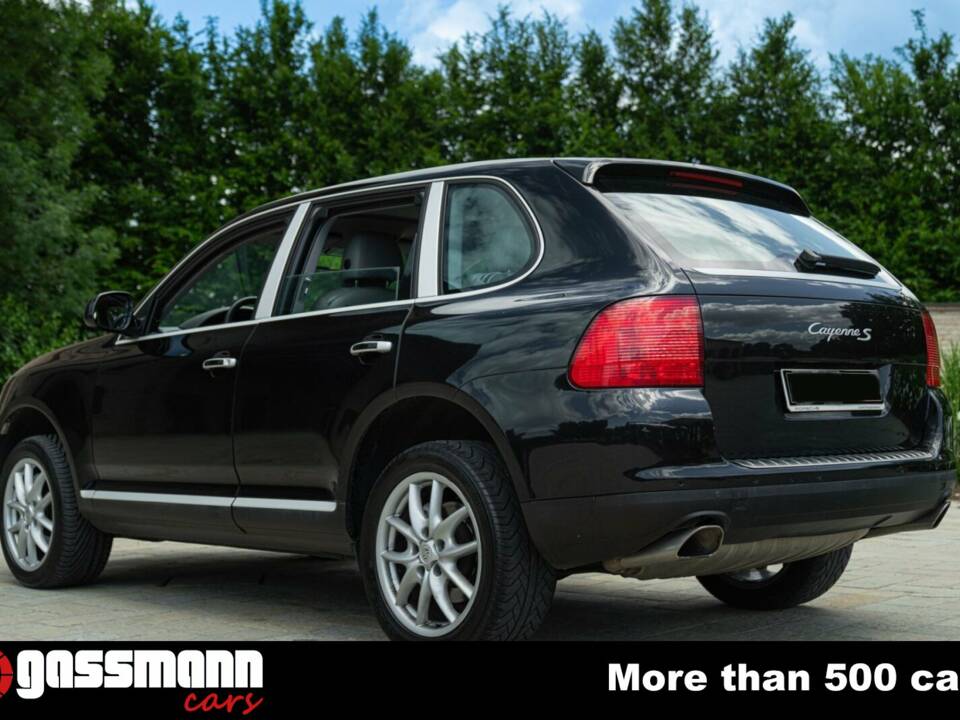 Bild 9/15 von Porsche Cayenne S (2003)