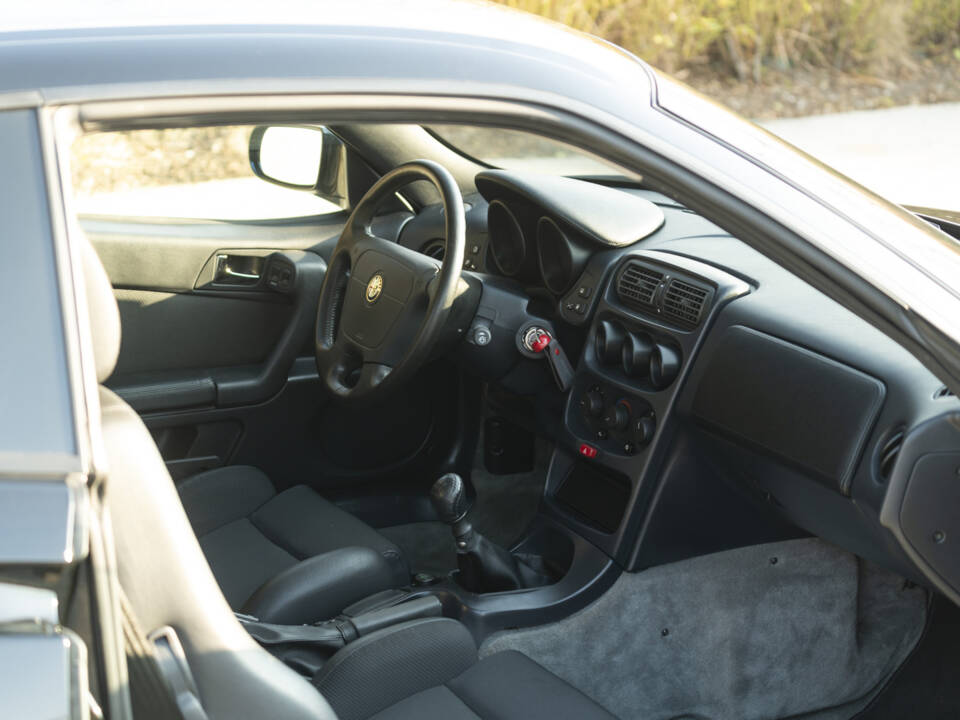Bild 18/34 von Alfa Romeo GTV 2.0 V6 Turbo (1996)
