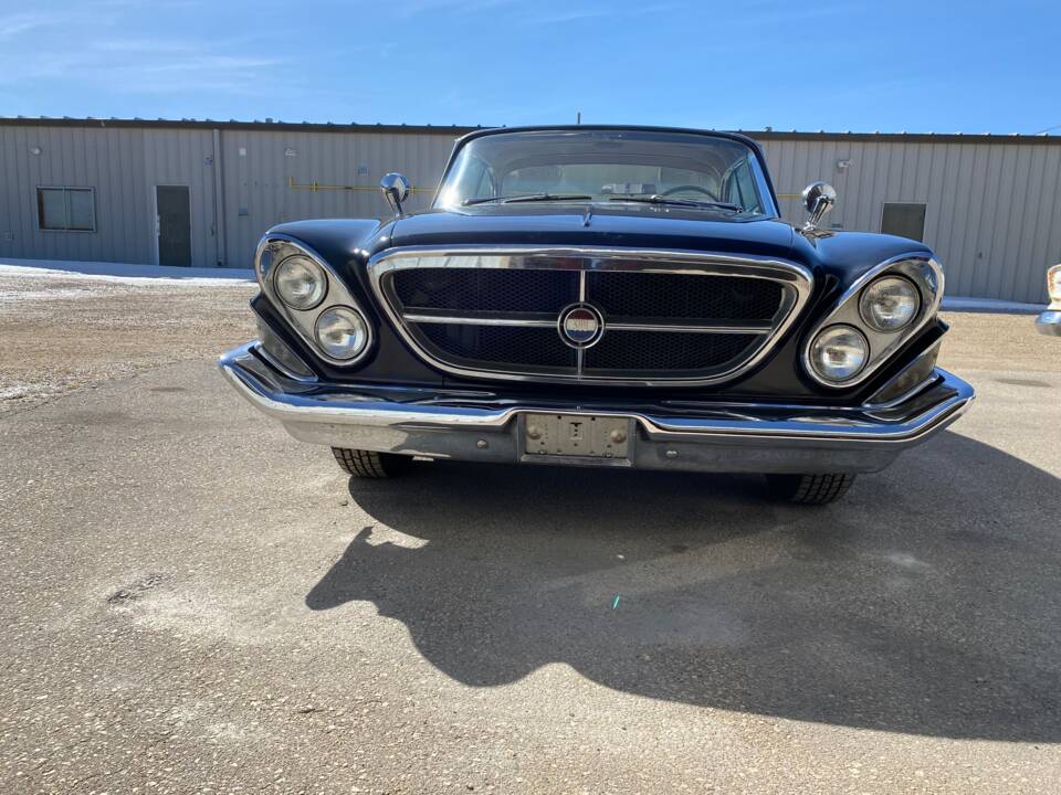 Image 6/13 of Chrysler 300 H (1962)