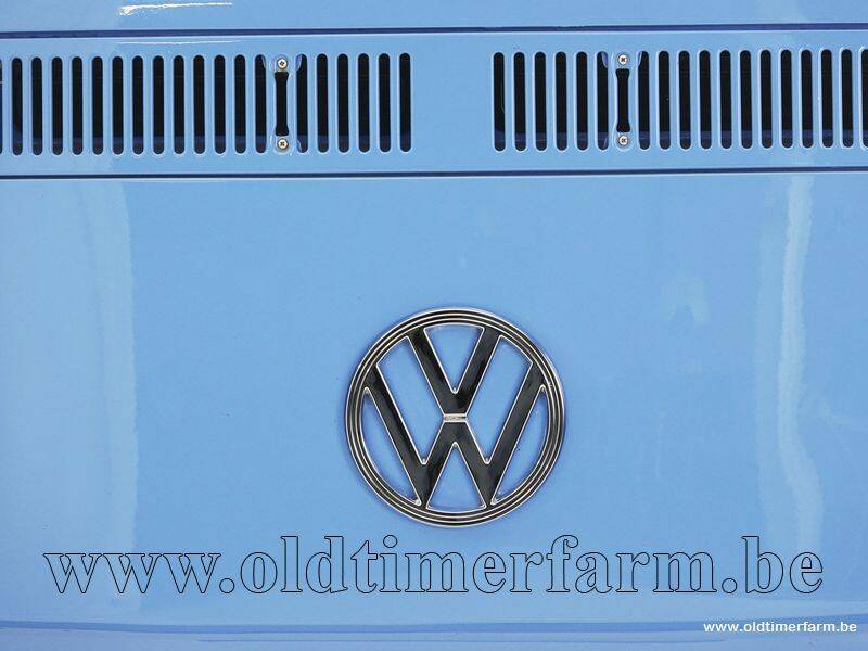 Imagen 15/15 de Volkswagen T2b Kombi (1973)