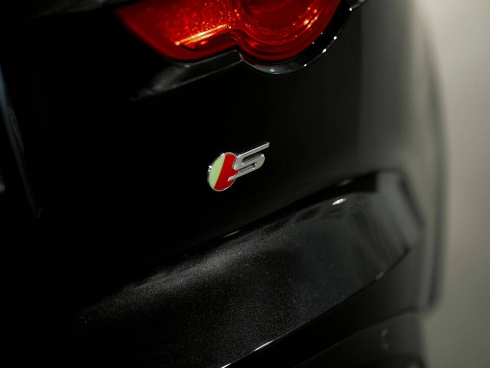 Bild 10/44 von Jaguar F-Type S (2014)