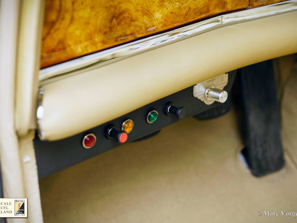 Image 13/62 de Facel Vega HK 500 (1961)