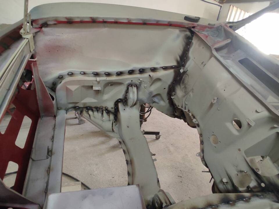 Image 63/99 of Alfa Romeo Giulia 1750 GT Am (1971)