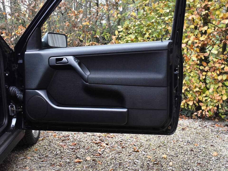 Image 36/41 de Volkswagen Golf III 2.0 GTI &quot;Edition&quot; (1997)