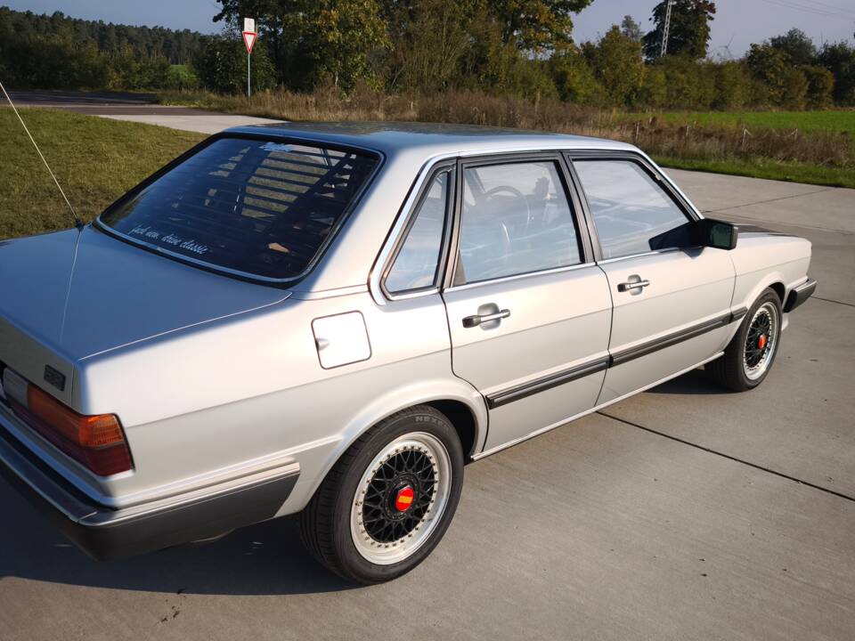 Image 9/94 de Audi 80 CD 5S (1982)