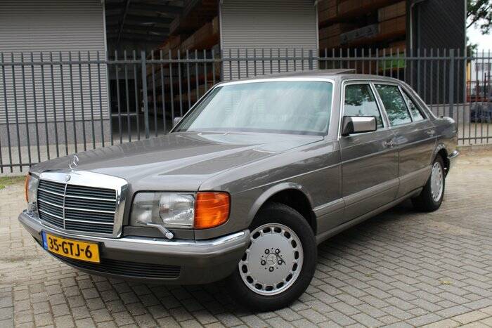 Image 1/7 of Mercedes-Benz 500 SEL (1987)